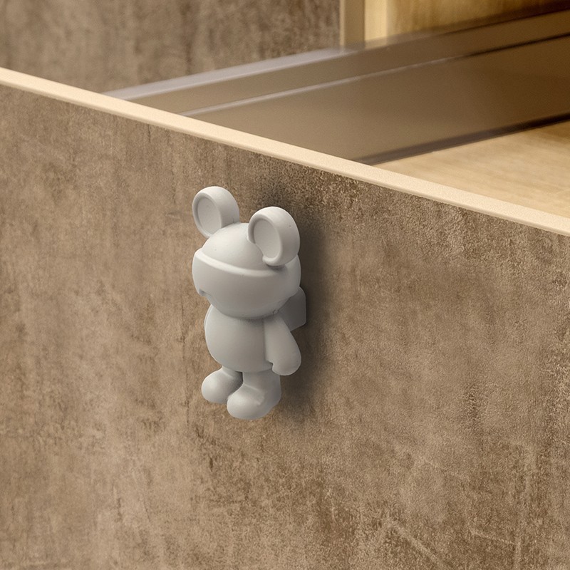 Cartoon Bear Furniture Handle  - đánh giá và giá Kitchen Baking Cabinet